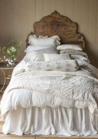 5 Easy French Country Bedroom Ideas - Flourishmentary