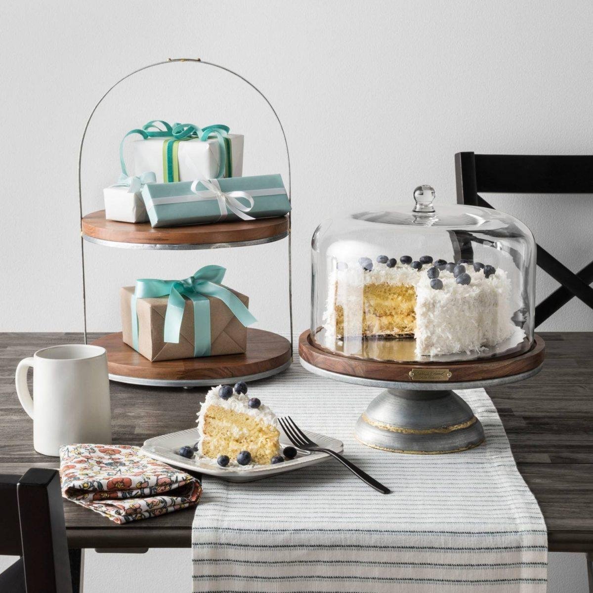 Cake Stand With Cover