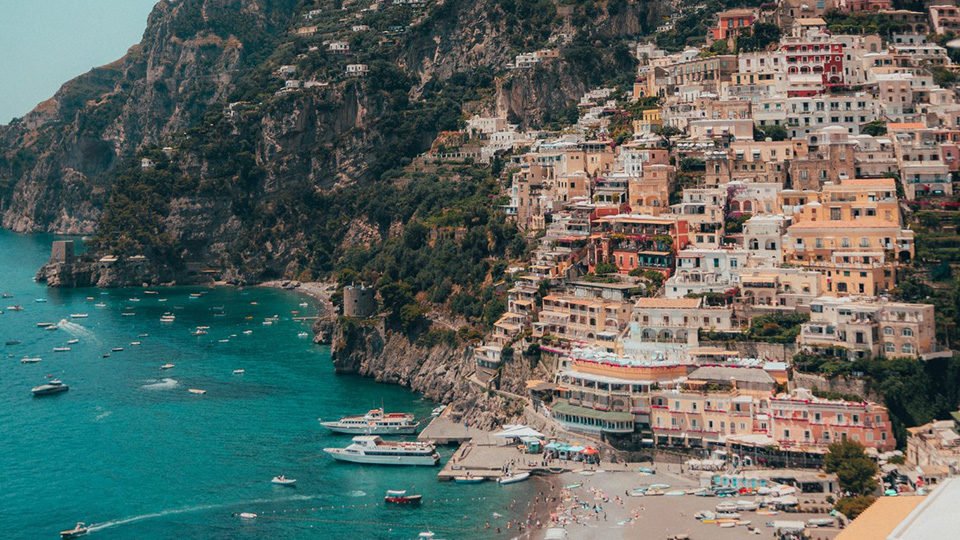 Use These Stunning Travel Aesthetic Wallpapers To Feed Your Wanderlust