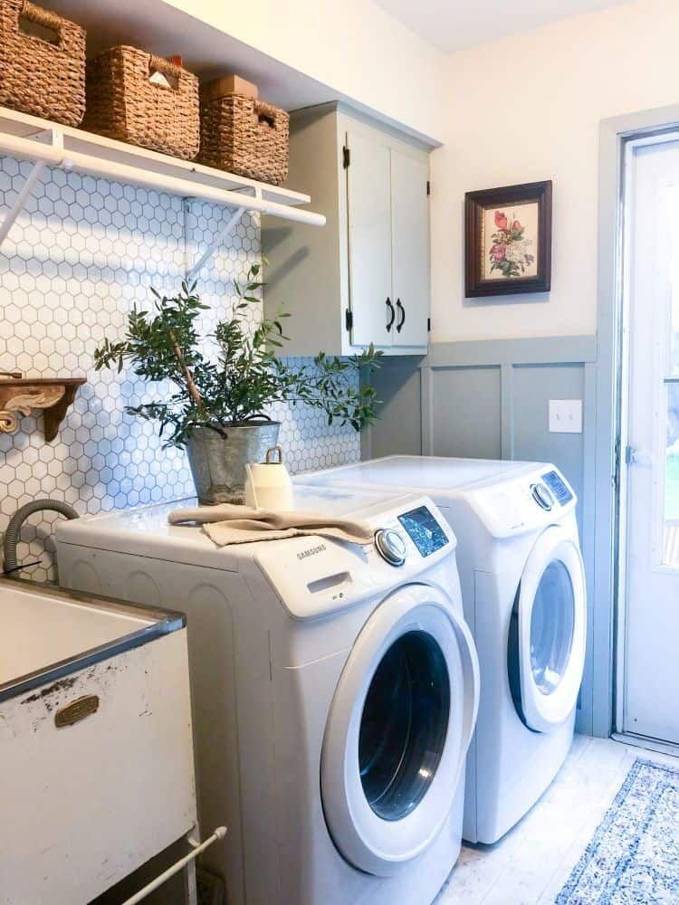 5 Chic & Simple Laundry Room Makeover Ideas - Flourishmentary