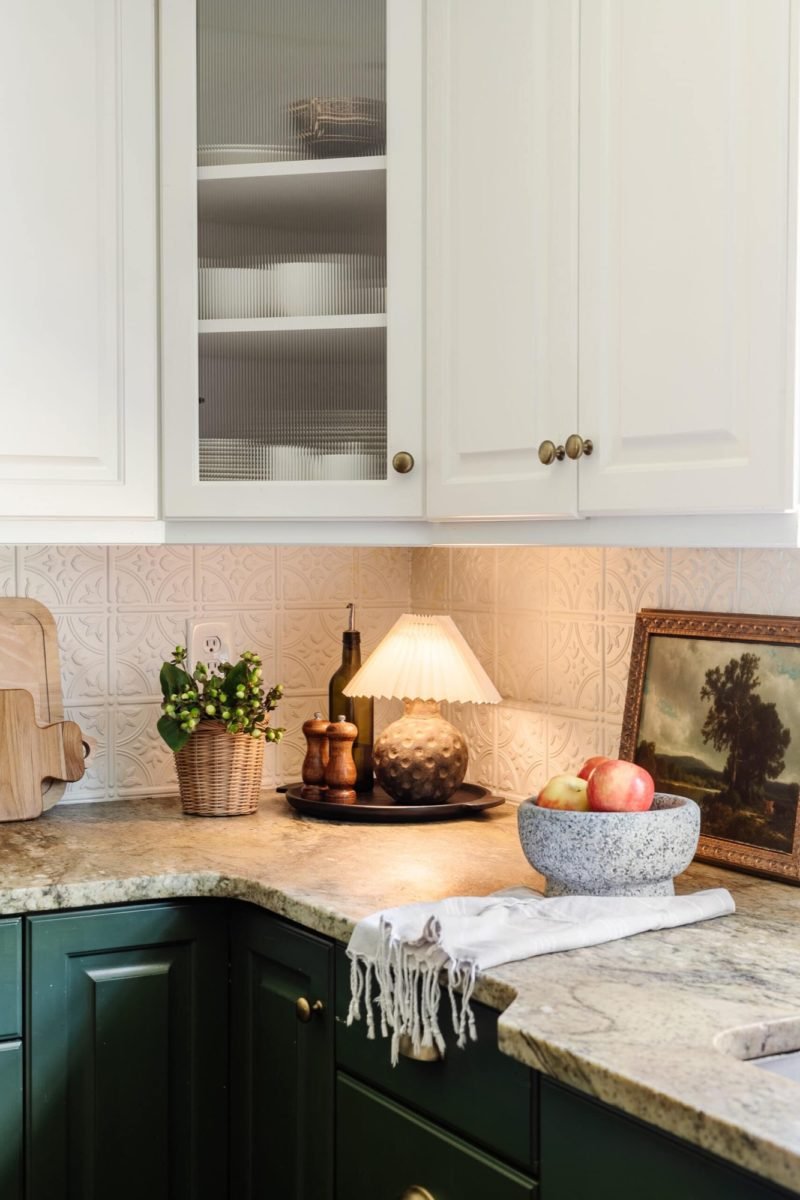 Creative Ways to Decorate Your Kitchen Countertops